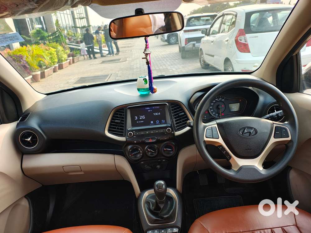 Hyundai Santro Asta, 2019, Petrol