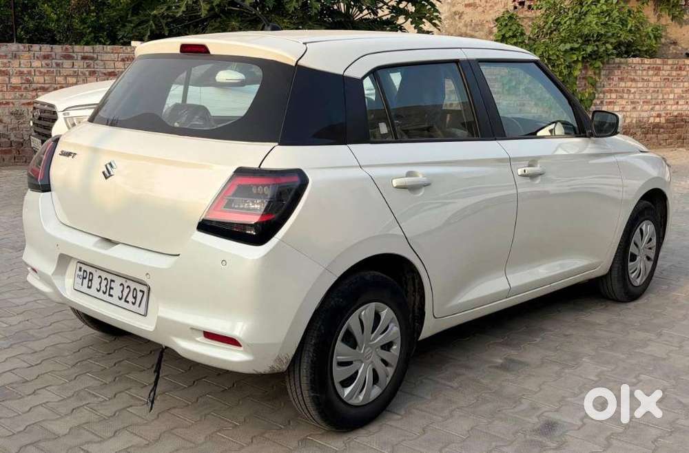 Maruti Suzuki Swift, 2025, Petrol