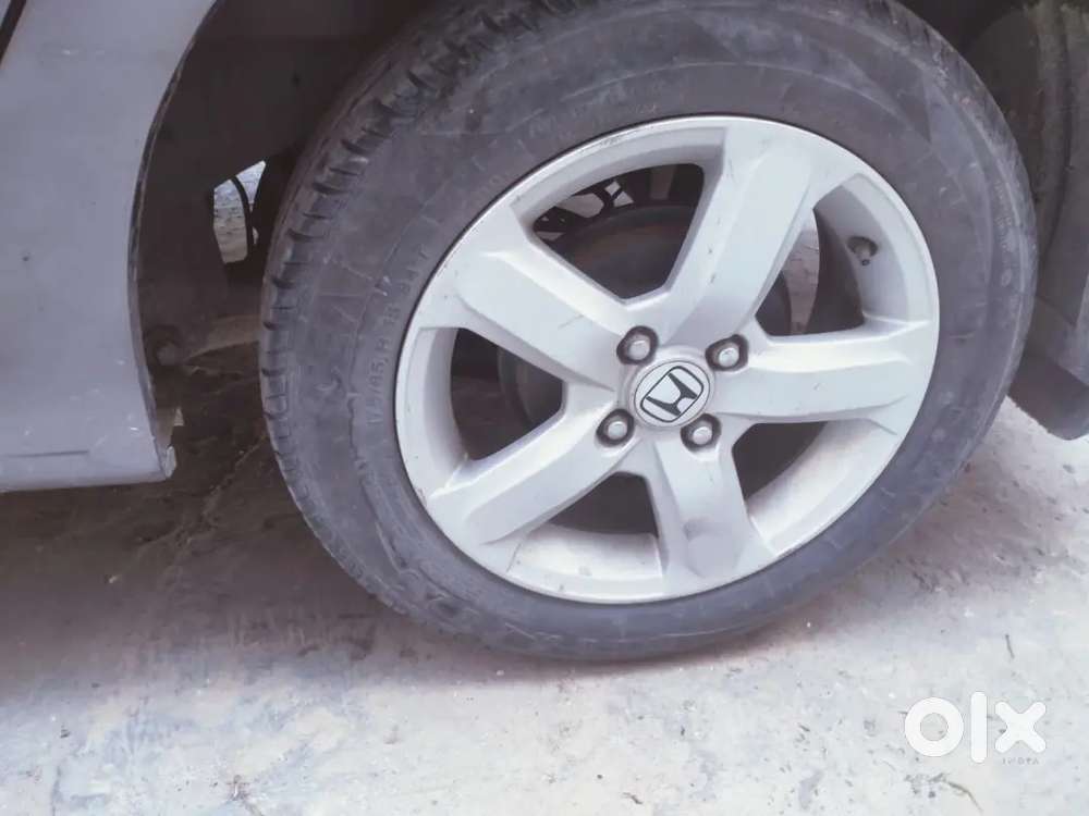 Honda City Petrol Automatic 2012 Km Driven