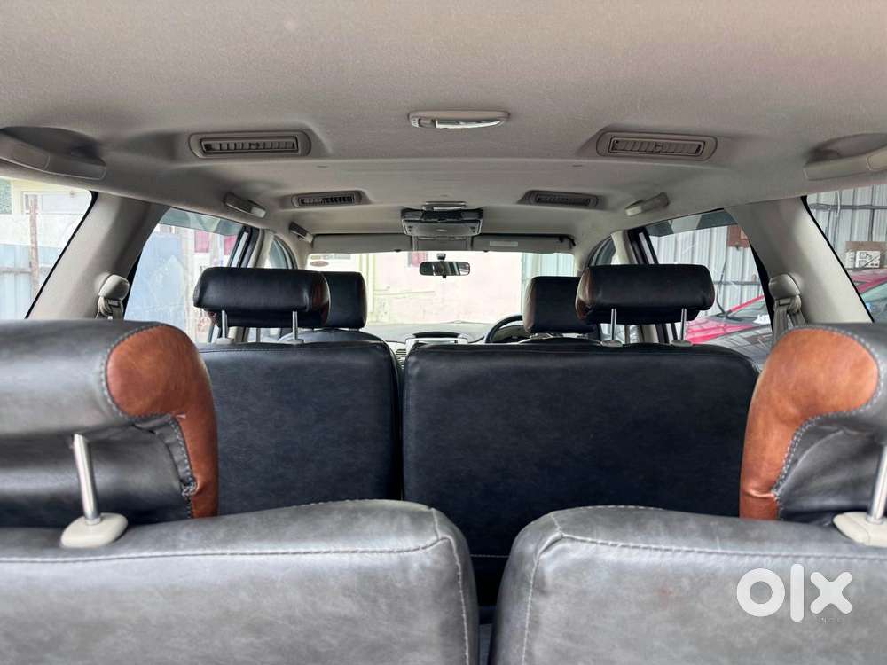 Toyota Innova 2.5 Gx 8 Seater Limited Edition, 2014, Diesel