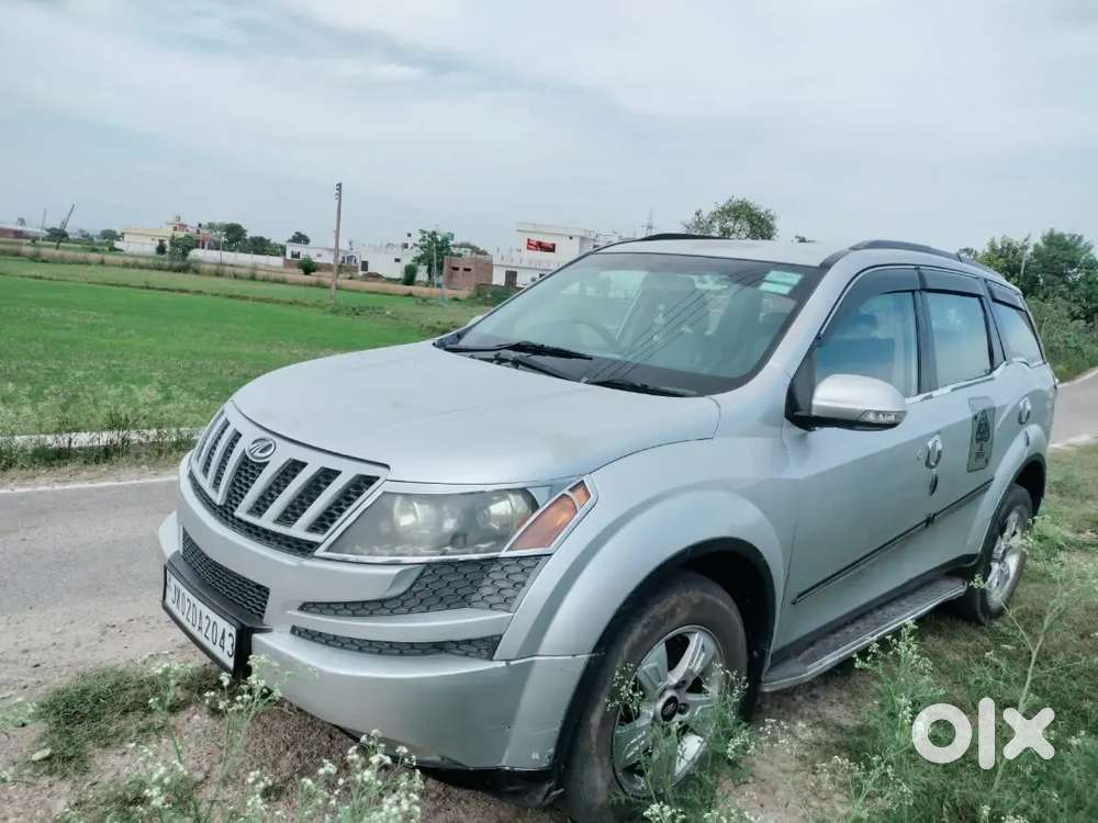 Xuv500 W8 Cell Or Exchange With 5 Seater