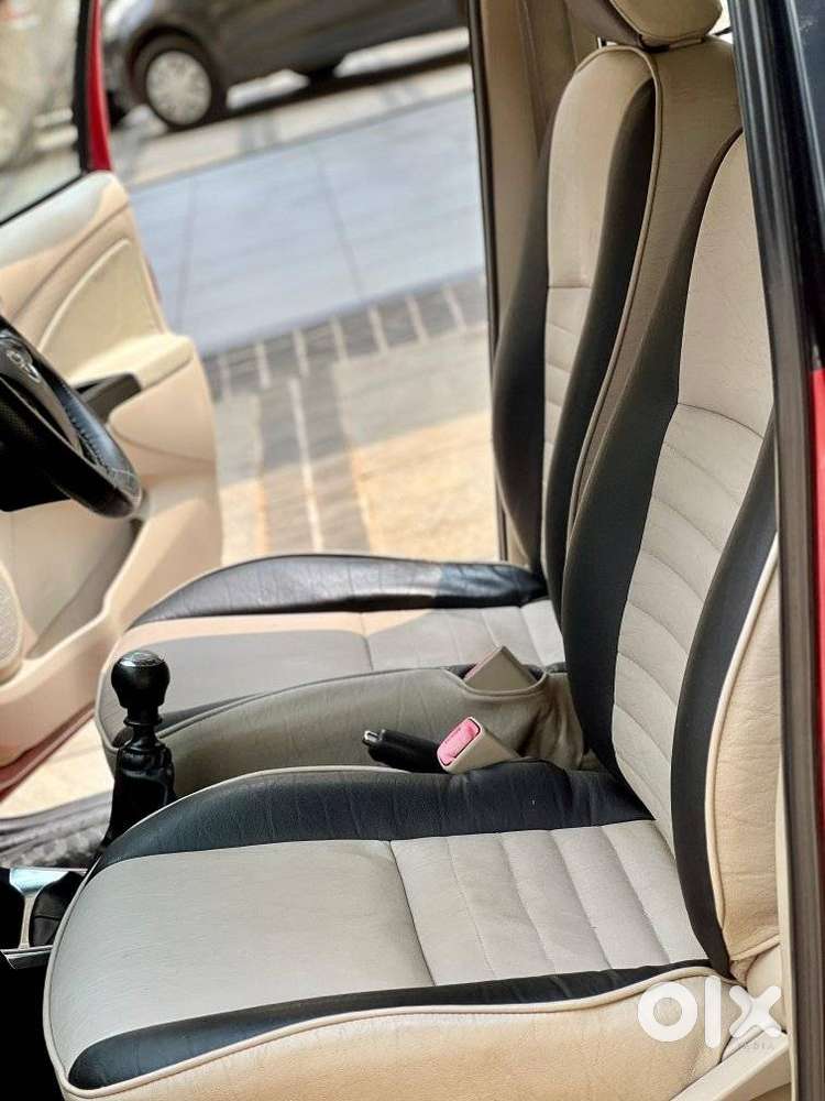 Toyota Etios Liva 1.4 Vxd Dual Tone, 2017, Diesel