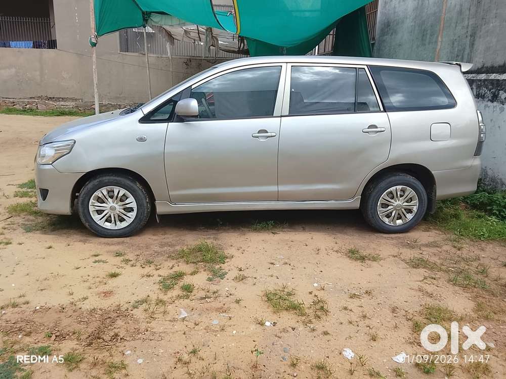 Toyota Innova Diesel 2012