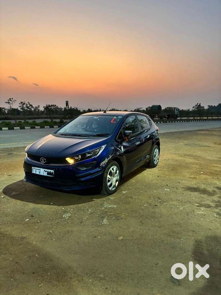 Tata Altroz 2023 Petrol Well Maintained Like New