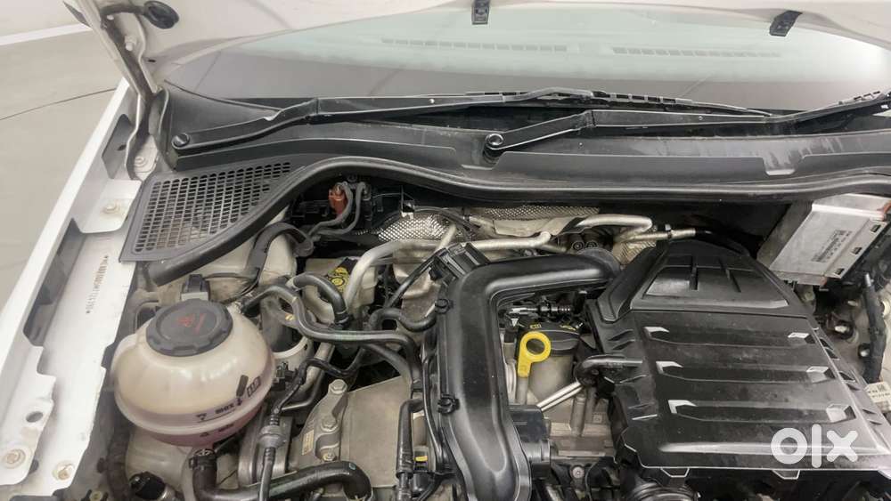 Volkswagen Polo 1.0 Tsi Comfortline At, 2021, Petrol