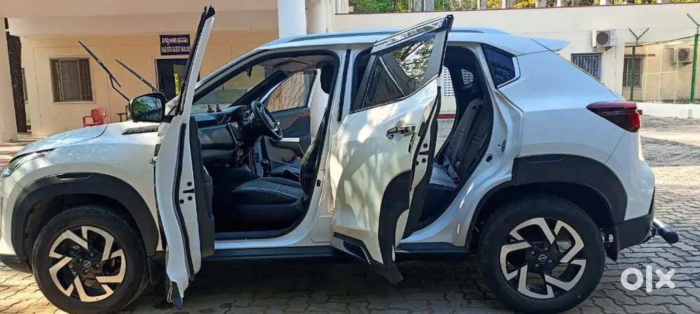 Nissan Magnite 2024 Petrol 8400 Km Driven