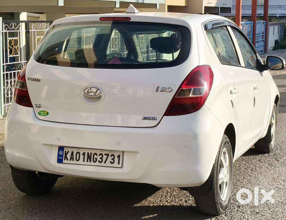 Hyundai I20 1.4 Sportz, 2011, Petrol