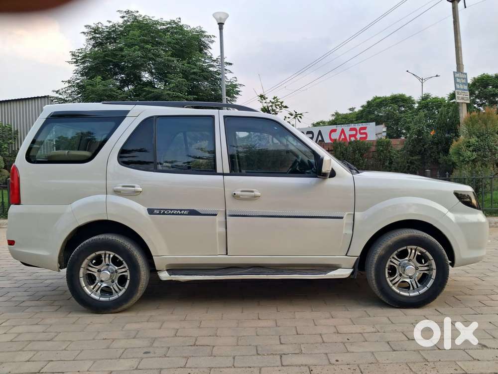 Tata Safari Storme Lx, 2014, Diesel