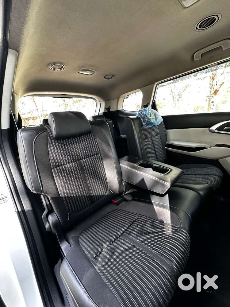 Kia Carens 1.4 Prestige 7 Str, 2023, Petrol