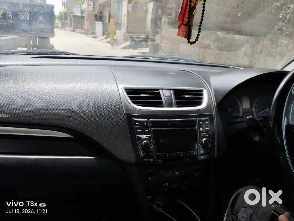 Maruti Suzuki Swift Vdi 2012 Well Maintain Car Showroom Condition