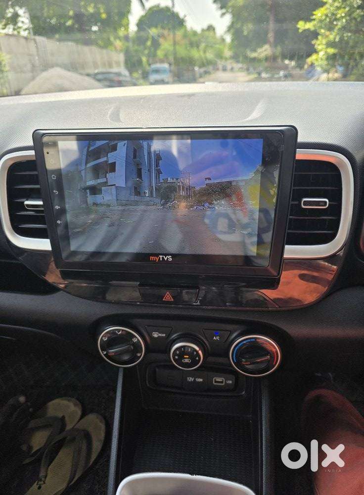 Hyundai Venue 1.2 S (o), 2021, Petrol