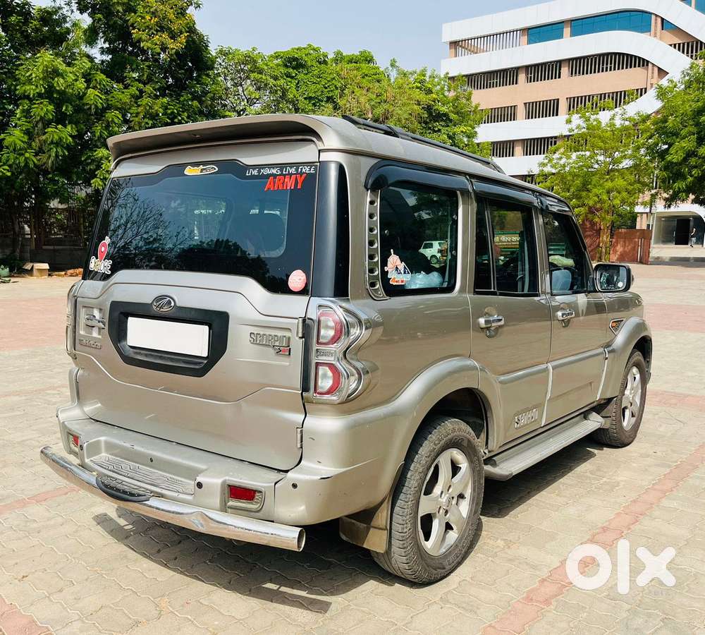 Mahindra Scorpio S4 7 Seater, 2015, Diesel