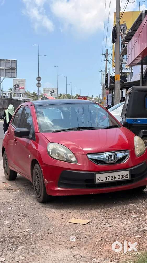 Honda Brio Petrol 2013