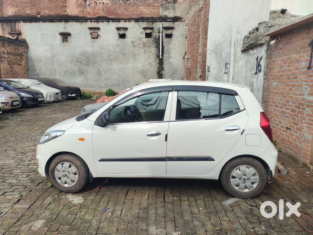 Hyundai Grand I10 2015 In Good Condition New Tyre