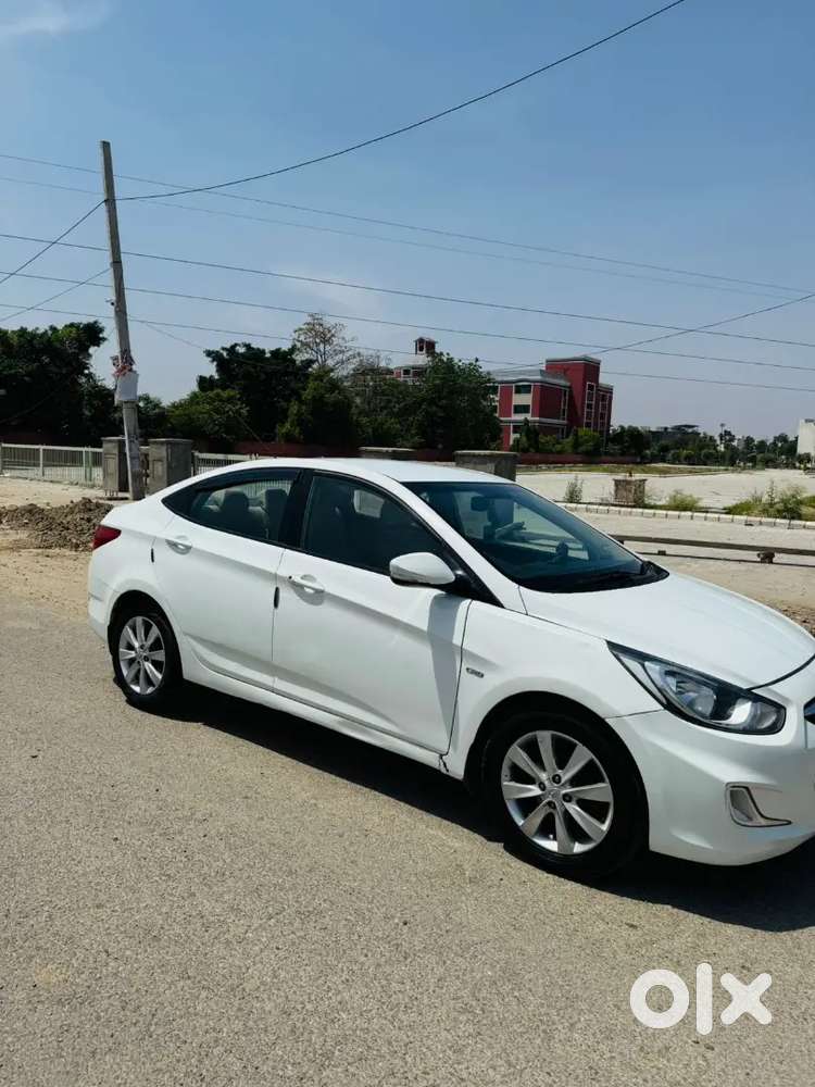 Hyundai Verna 2013
