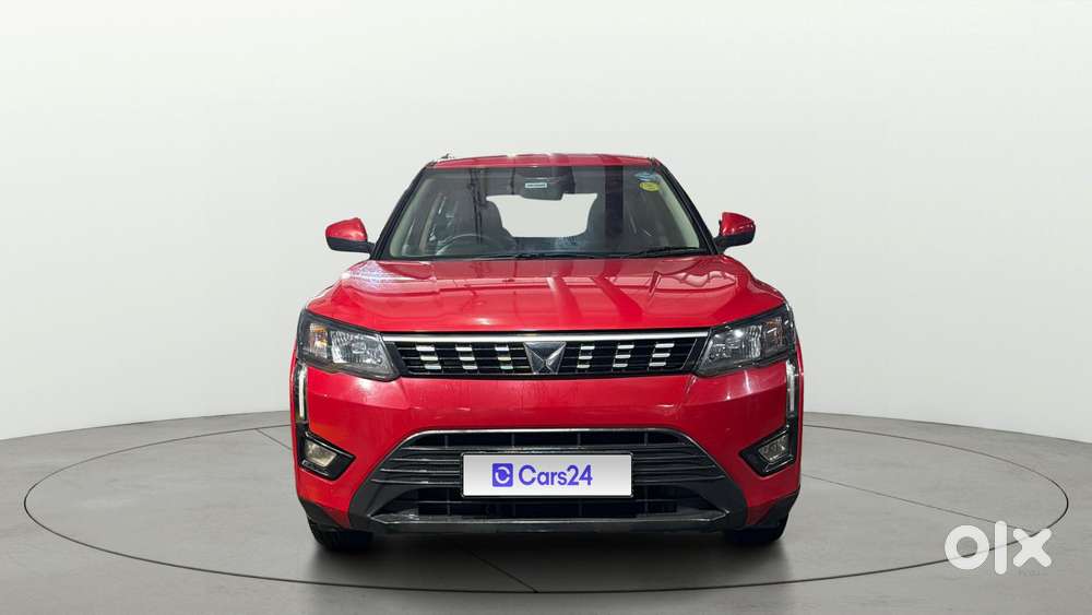 Mahindra Xuv300 W6, 2023, Petrol