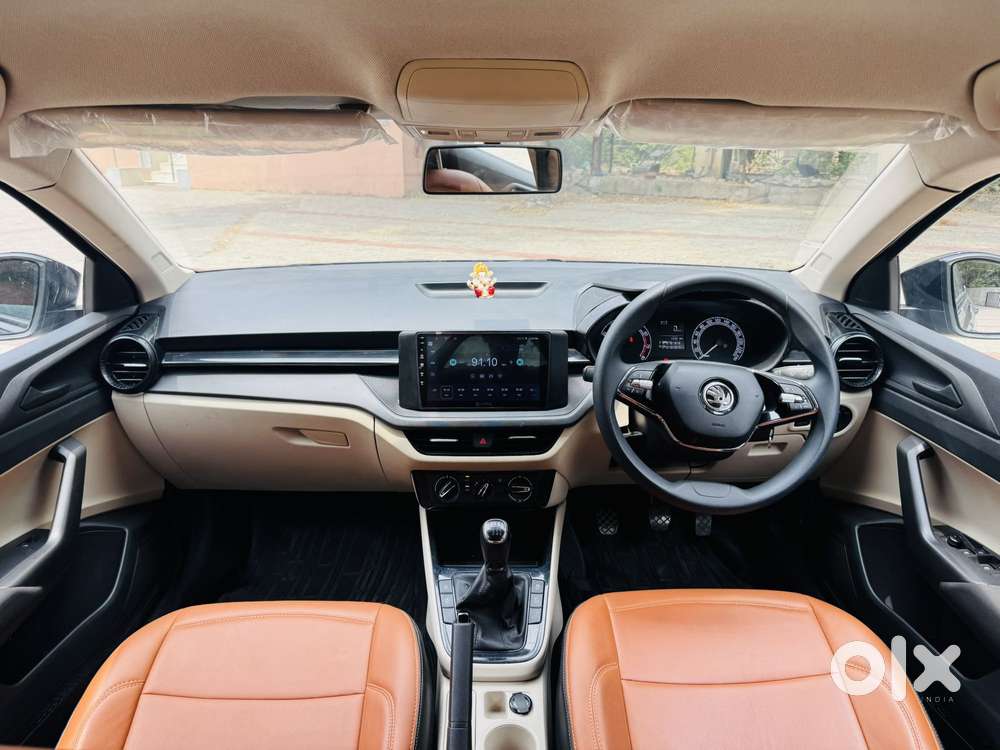 Skoda Slavia 1.0 Active Tsi, 2022, Petrol