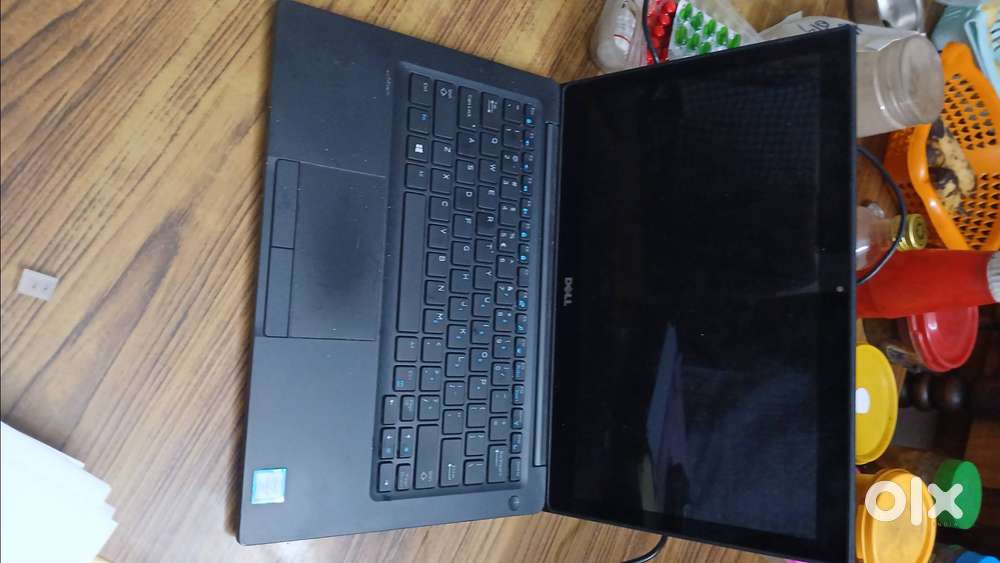 Dell 7280 touch 8GB i7-7600