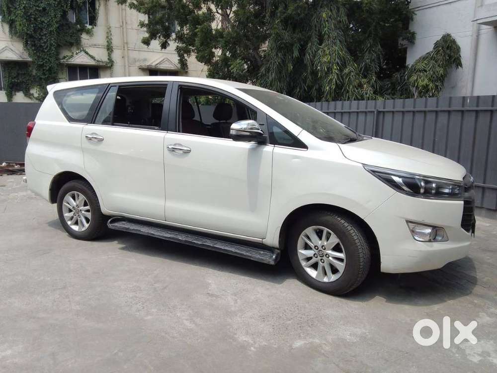 Toyota Innova Crysta 2.8z Automatic, 2017, Diesel