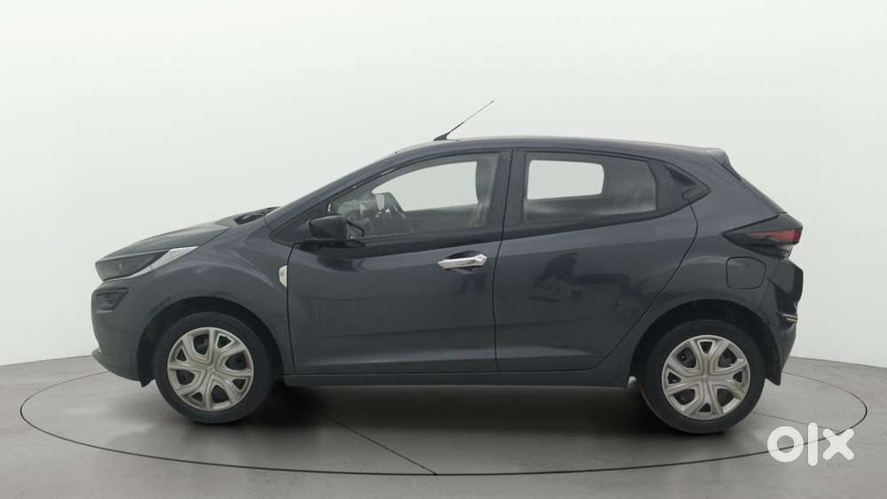 Tata Altroz 1.2 Xm Plus, 2021, Petrol