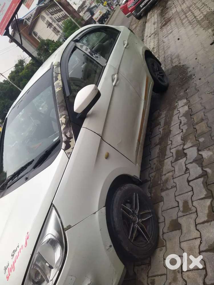 Tata Zest 1.2 Revotron 2017