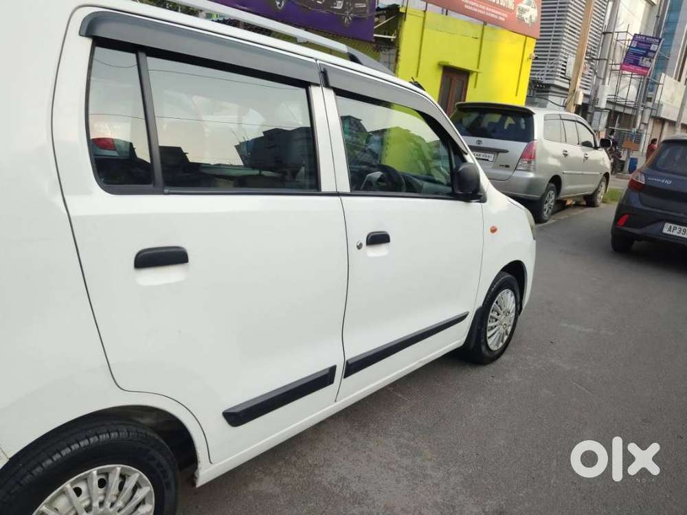 Maruti Suzuki Wagon R Cng Lxi, 2017, Cng & Hybrids