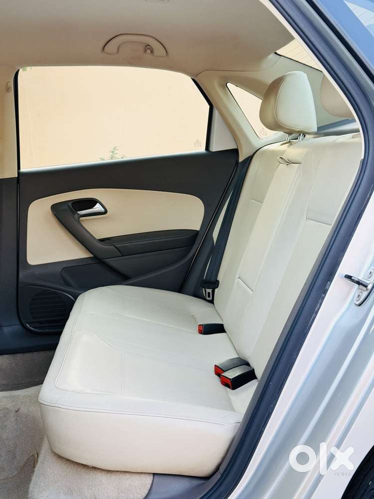 Volkswagen Vento Celeste 1.6 Highline, 2012, Diesel