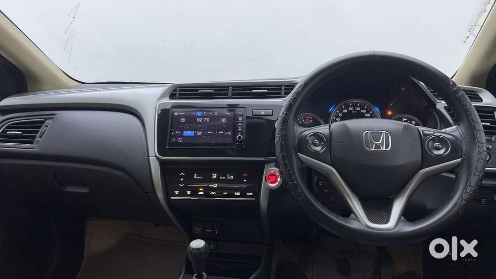 Honda City I-vtec V, 2018, Petrol