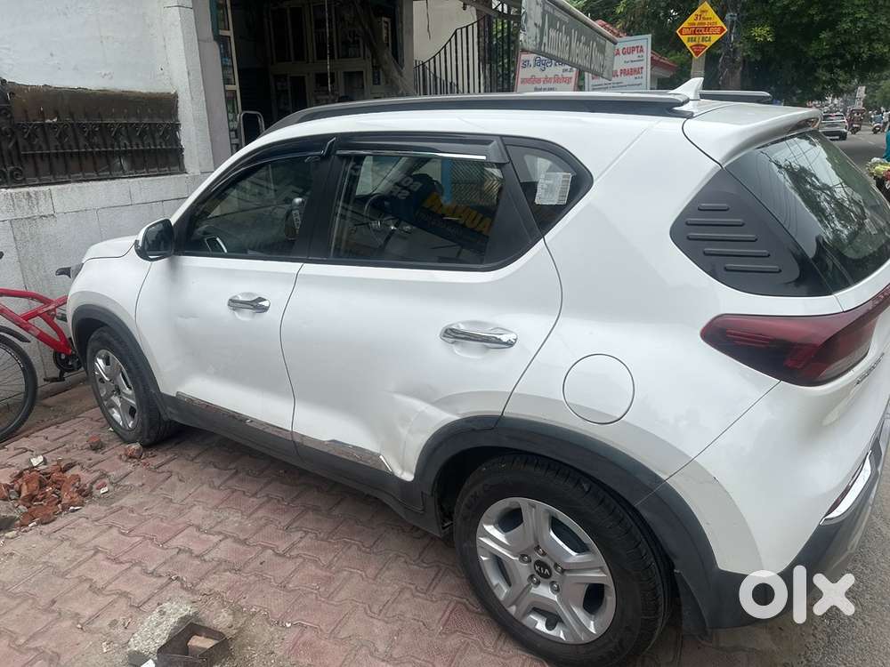 Single Handed Well Maintain Car