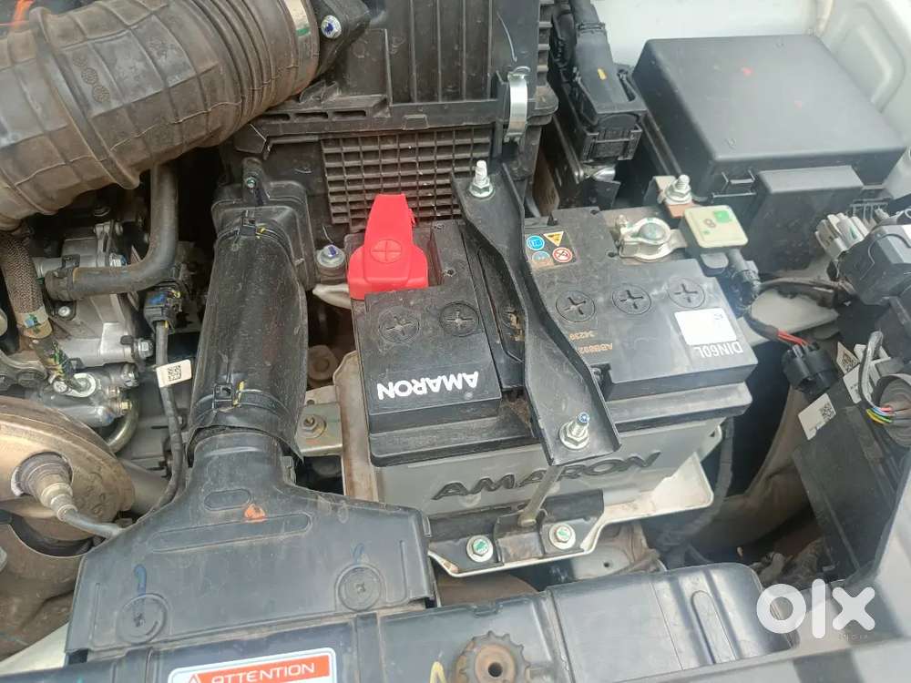 Mahindra 3xo Mx1 2024 Petrol Well Maintained