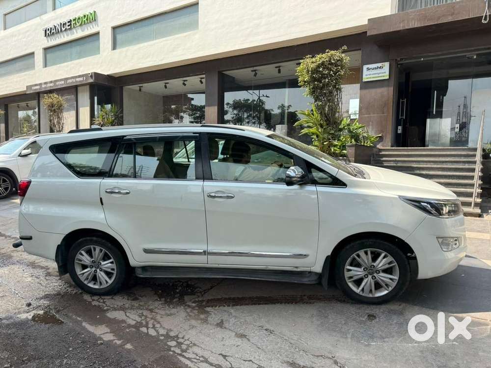 Toyota Innova Crysta 2019 Diesel Well Maintained