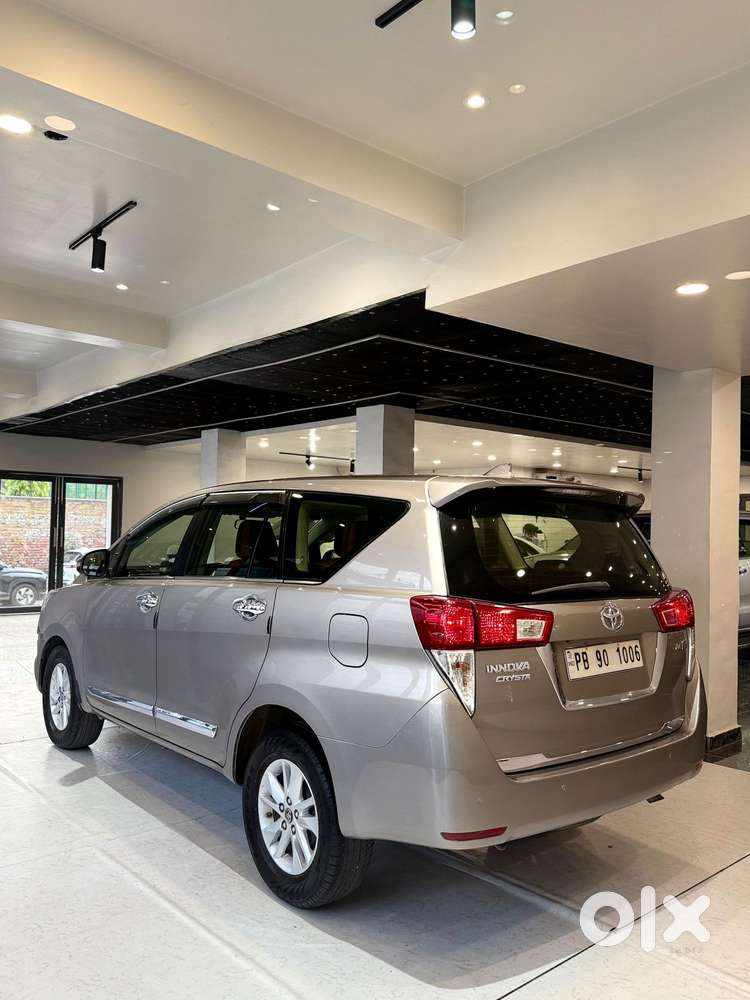 Toyota Innova Crysta 2.4 V, 2019, Diesel