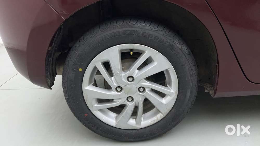 Honda Jazz [2020-2023] 1.2 V I-vtec Mt, 2017, Petrol