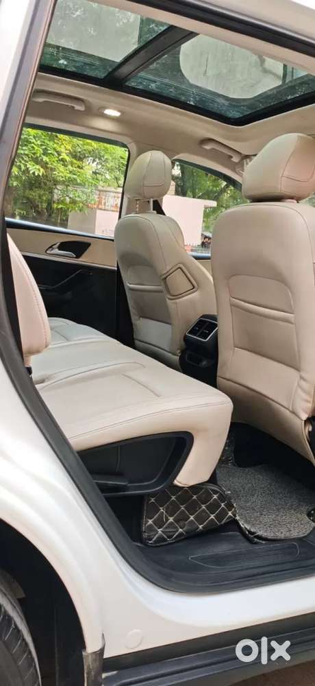 Mahindra Xuv700, 2024, Diesel
