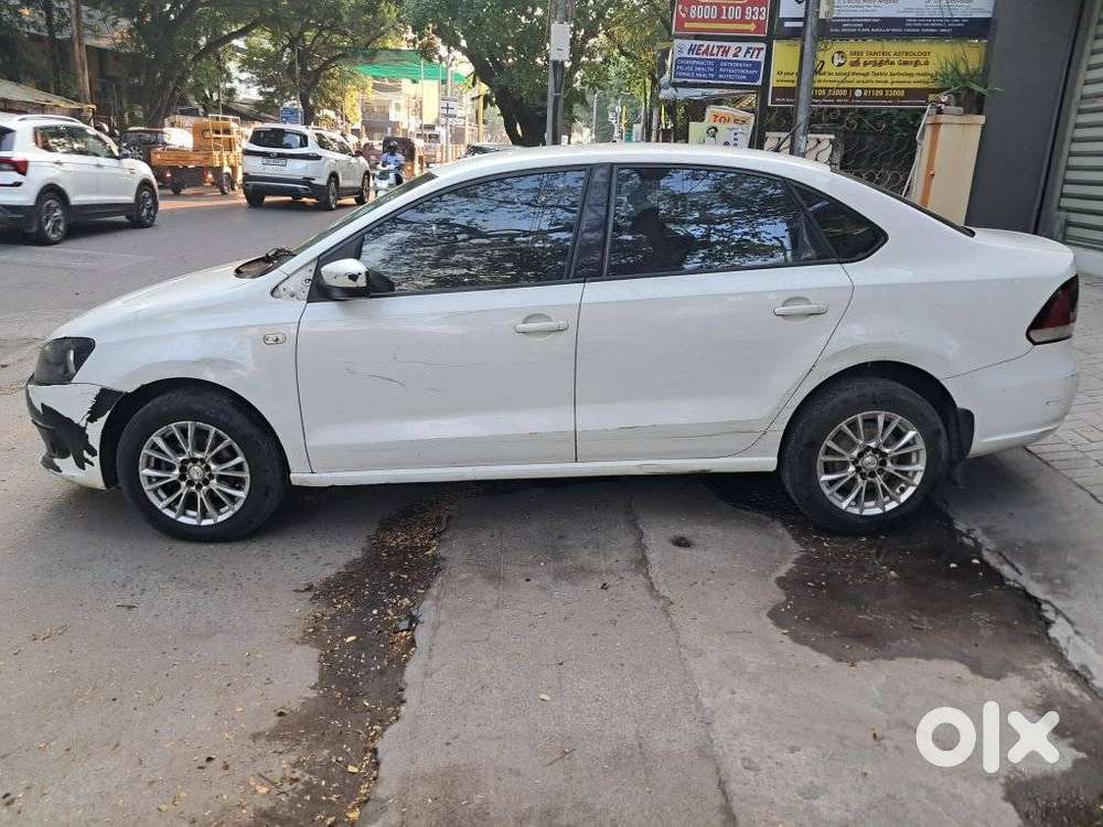 Volkswagen Vento 2010-2013 Diesel Comfortline, 2011