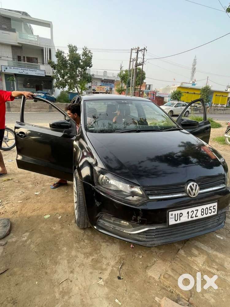 Volkswagen Polo 2011 Car