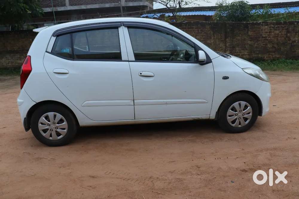 Hyundai I10 Sportz 2011(paper Valid Till 2031)