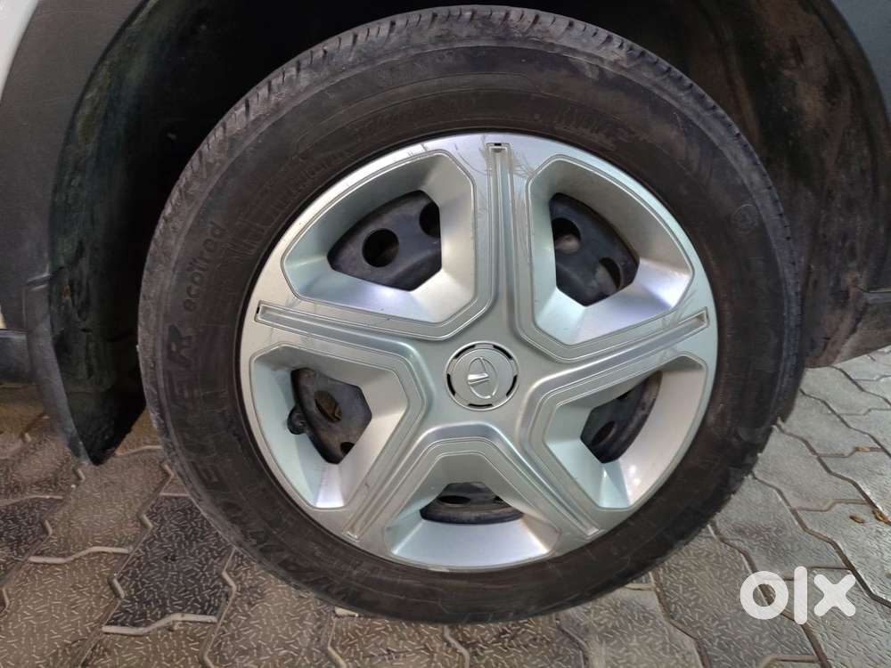 Tata Nexon 1.2 Revotron Xm, 2021, Petrol