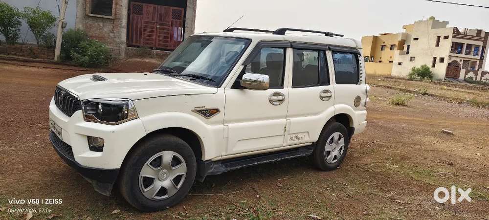 Mahindra Scorpio Hybrid 2017 Diesel Manual