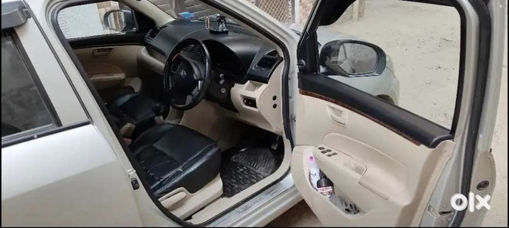 Maruti Suzuki Swift Dzire 2015 Petrol/cng Delhi Number Registration