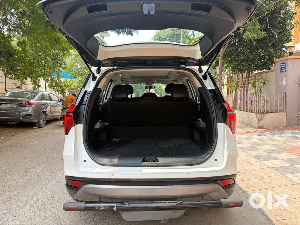 Mahindra Xuv700 2.2 Ax 5 Diesel Mt Str, 2021, Diesel