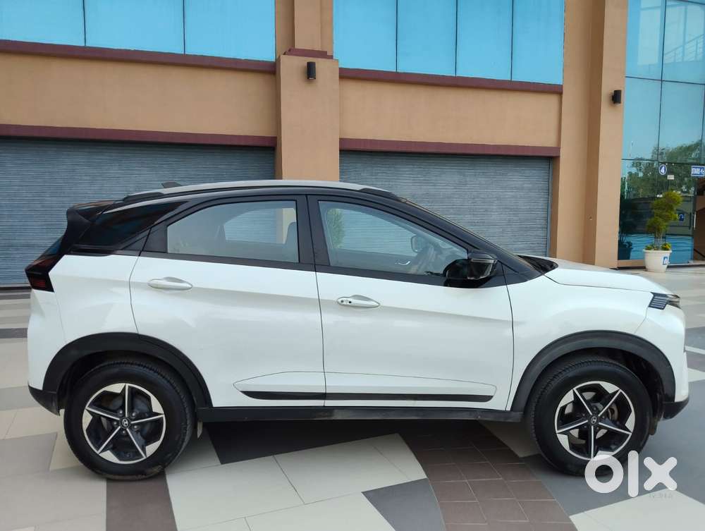 Tata Nexon, 2025, Cng & Hybrids