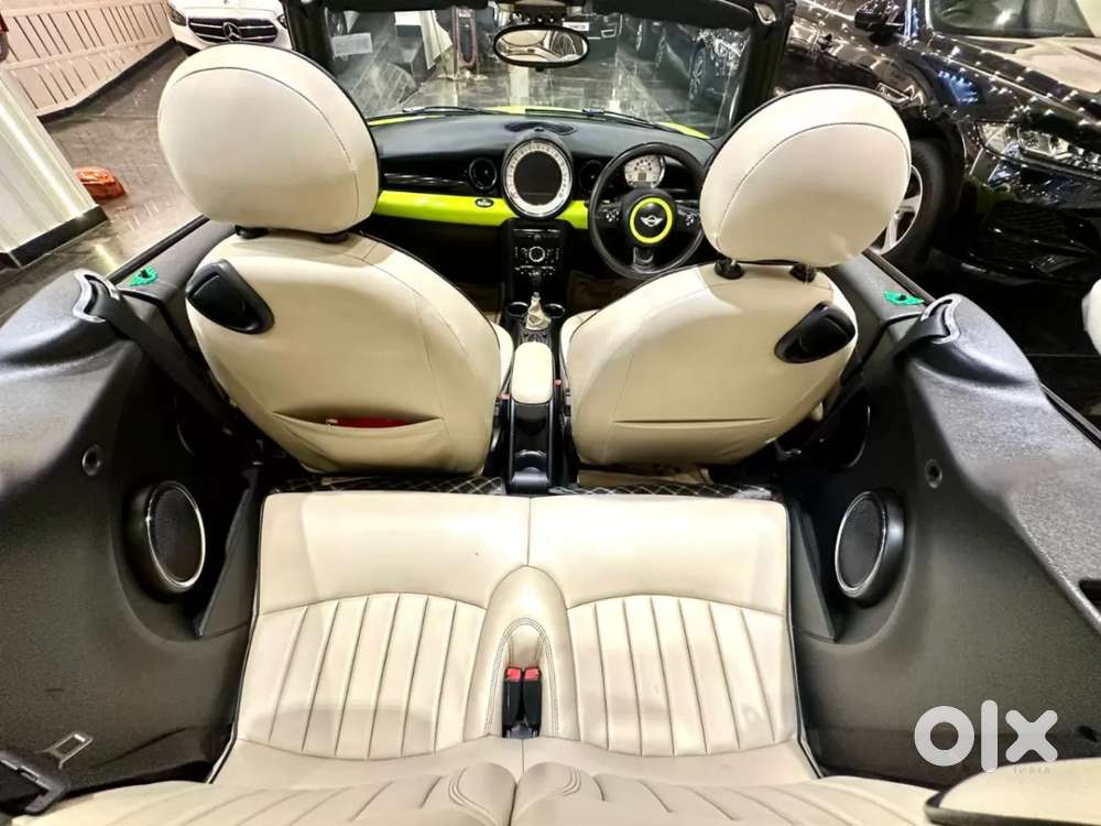 Mini Cooper Convertible, 2013, Petrol