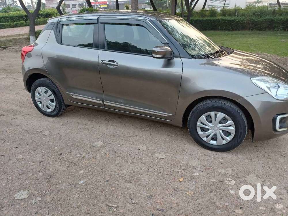 Maruti Suzuki Swift 1.2 Vxi (o), 2022, Petrol