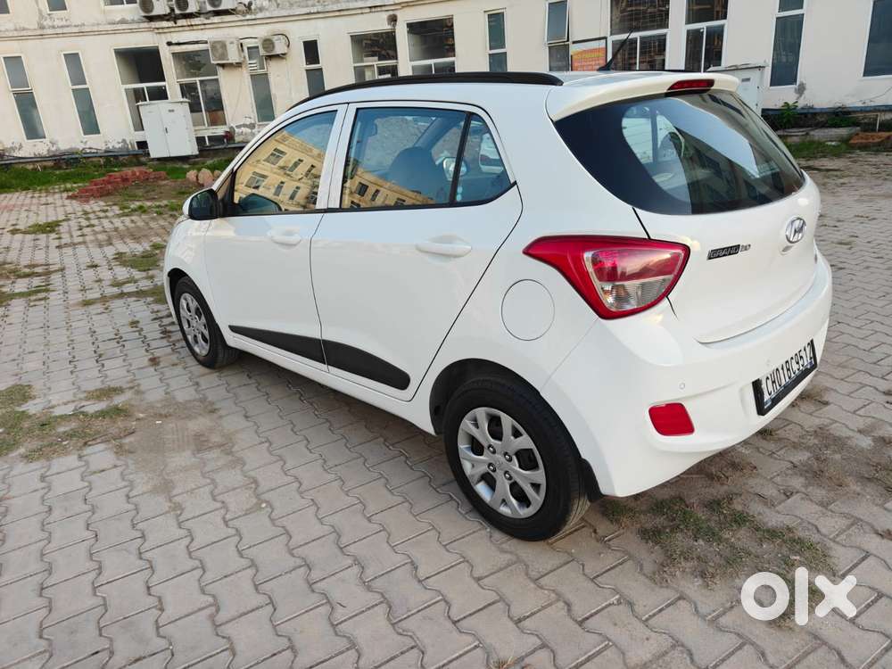 Hyundai Grand I10 Sportz 1.2 Kappa Vtvt, 2015, Petrol