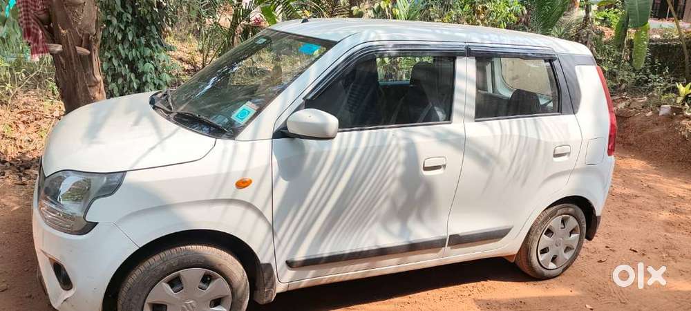 Wagonr Middle Option 4 Powerwindow,music,ac