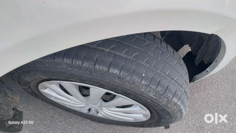 Maruti Suzuki Swift Dzire Vdi Bsiv, 2015, Diesel