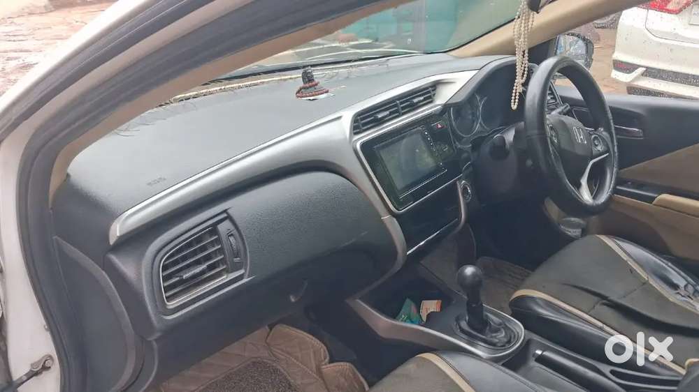 Honda City 2022 Petrol 65000 Km Driven