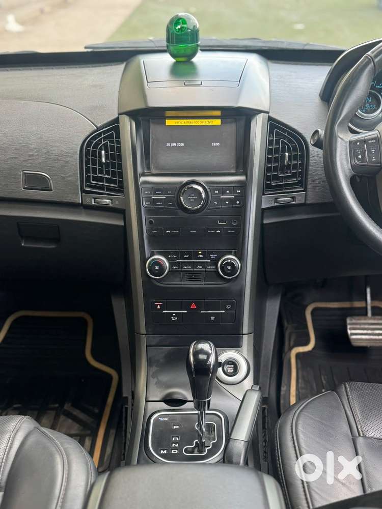Mahindra Xuv500 W10 Awd, 2018, Diesel
