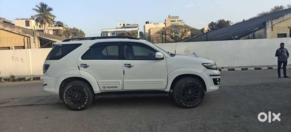 Toyota Fortuner 4x2 Mt 2.8 Diesel, 2014, Diesel